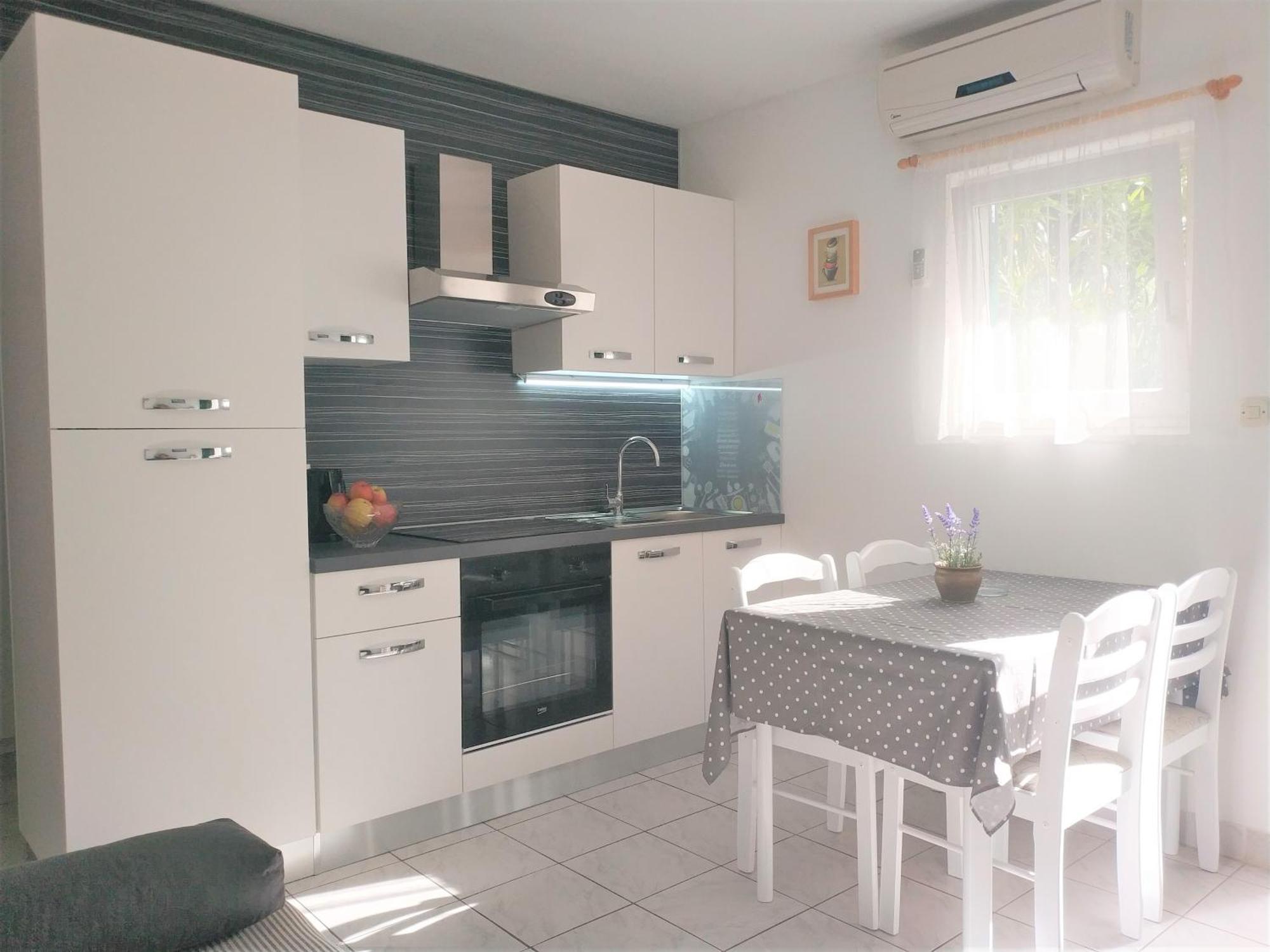 Apartments Rak Vis Zimmer foto